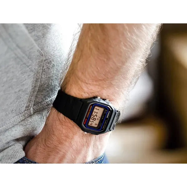 Casio W-59-1VQ uniszex digitális karóra, fekete, WR50, stopper, ébresztő, díszdoboz