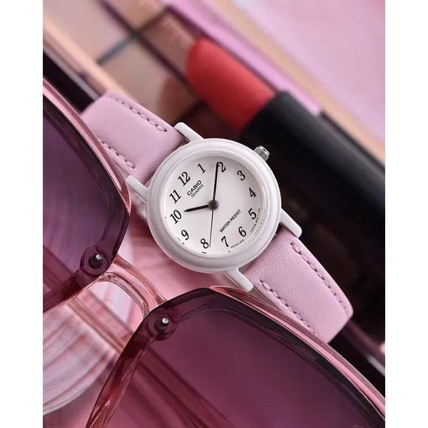 Casio női karóra, kvarc, 25 mm, rózsaszín bőrszíj, WR30, díszdobozzal