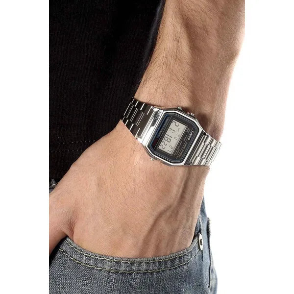 Casio A158WA-1D férfi digitális karóra, acél szíj, fekete kijelző, WR30, 34 mm