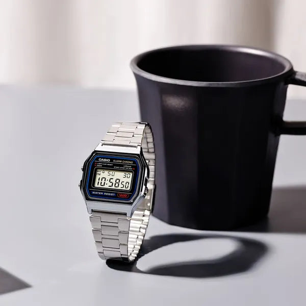 Casio A158WA-1D férfi digitális karóra, acél szíj, fekete kijelző, WR30, 34 mm