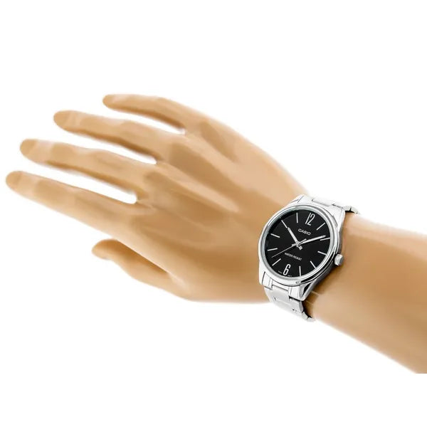 Casio MTP-V005D-1B férfi karóra, ezüst acél, fekete számlap, 40 mm, WR30