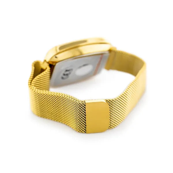 Női LED digitális karóra A8036 arany fémszíjjal, mágnescsattal, 36×40 mm, WR30
