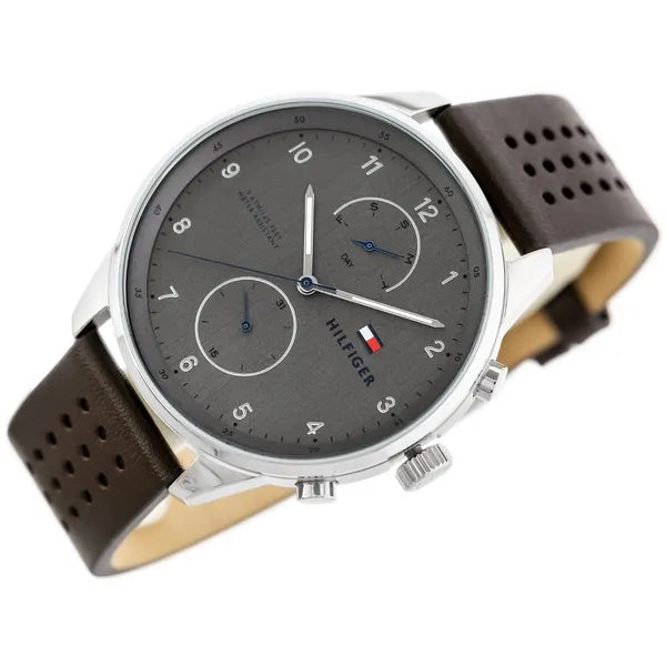 Tommy Hilfiger Chase 1791579 férfi kvarc karóra, barna bőrszíj, WR50