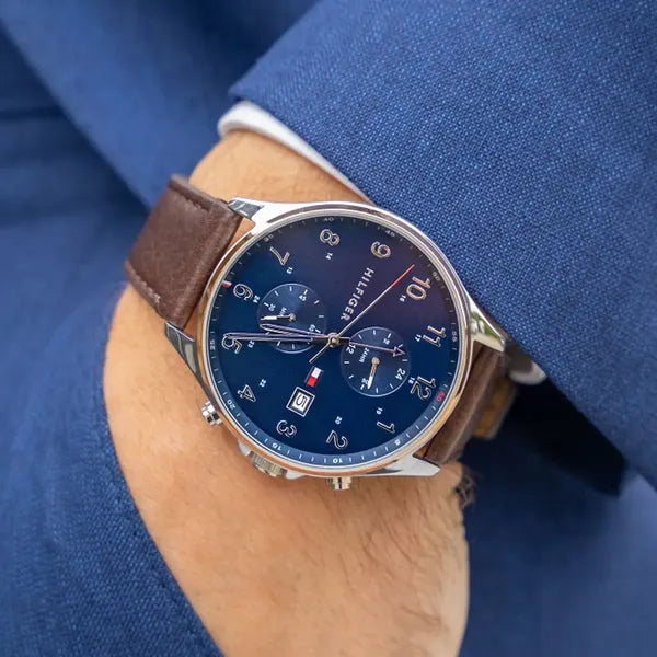 Tommy Hilfiger 1791712 West férfi karóra, kvarc, 44 mm, bőrszíj, kék, WR50