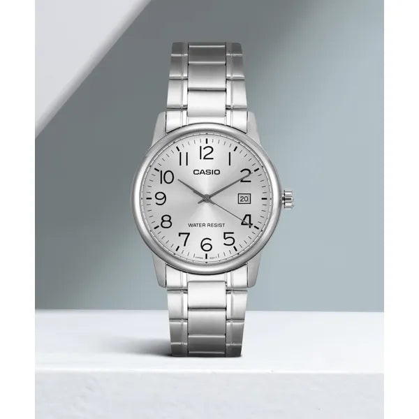 Casio MTP-V002D-7BUDF férfi karóra, acél szíj, ezüst, 36 mm, WR30, dátum