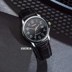 Casio MTP-V002L-1BUDF férfi kvarc karóra, fekete bőrszíj, 44 mm, WR30, dátum
