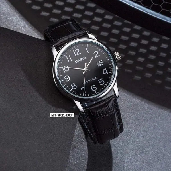 Casio MTP-V002L-1BUDF férfi kvarc karóra, fekete bőrszíj, 44 mm, WR30, dátum