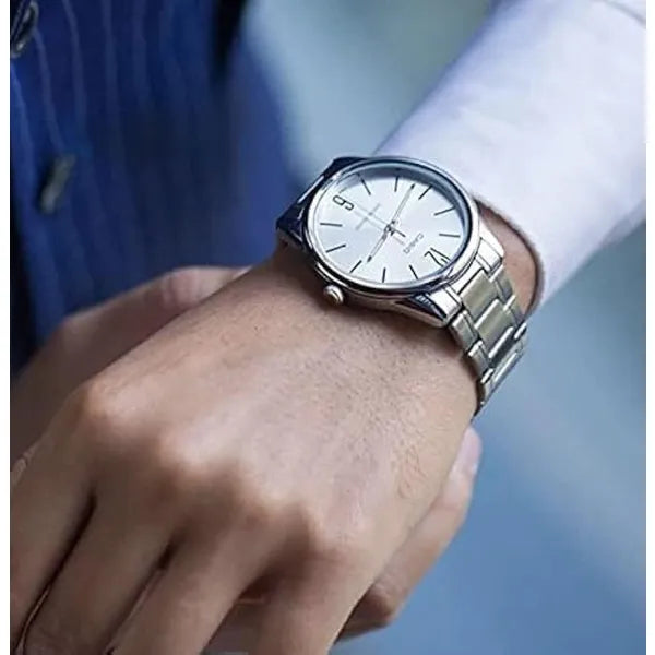 Casio MTP-V005D-7B férfi karóra, ezüst, rozsdamentes acél, WR30