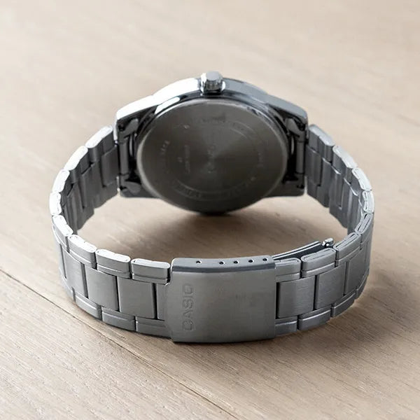 Casio MTP-V001D-1BUDF férfi óra, fekete számlap, acél szíj, 38 mm