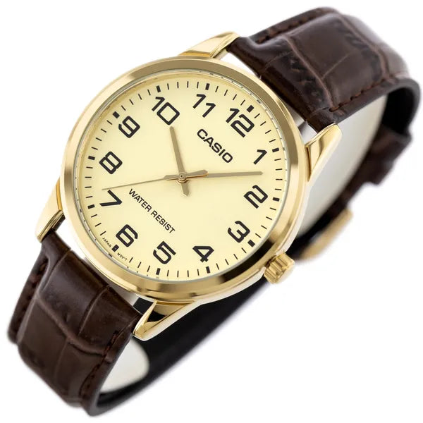 Casio férfi kvarc karóra 38 mm, arany számlap, barna bőrszíj, WR30 MTP-V001GL-9B