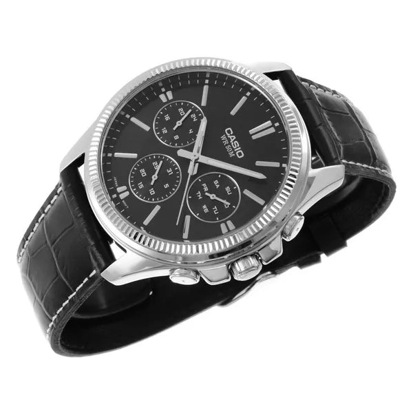 Casio MTP-1375L-1A férfi karóra, fekete bőr szíj, 42 mm, WR50, kvarc