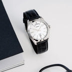 Casio MTP-1370L-7AVDF férfi karóra, kvarc, bőrszíj, WR50, dátum+nap