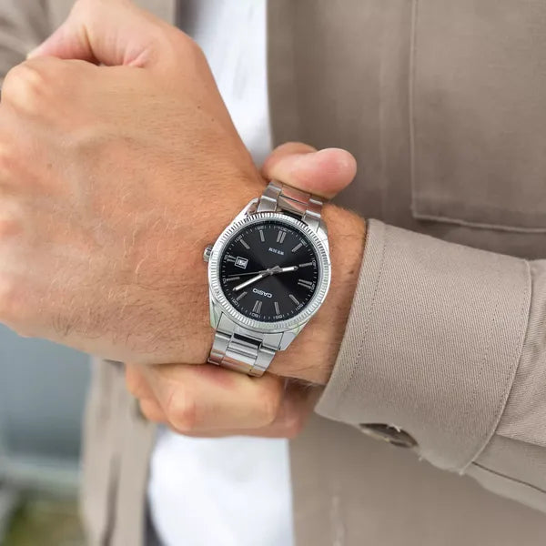 Casio MTP-1302PD-1A1 férfi karóra, rozsdamentes acél szíj, fekete számlap, WR50