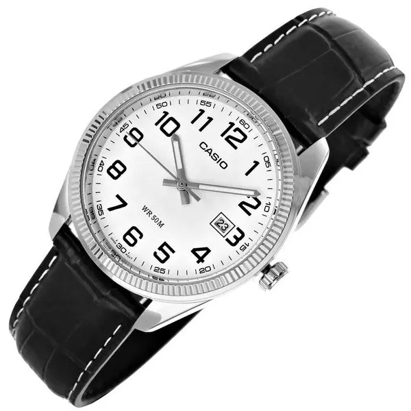 Casio férfi karóra MTP-1302PL-7B, bőr szíj, fehér, WR50, dátum, 38 mm