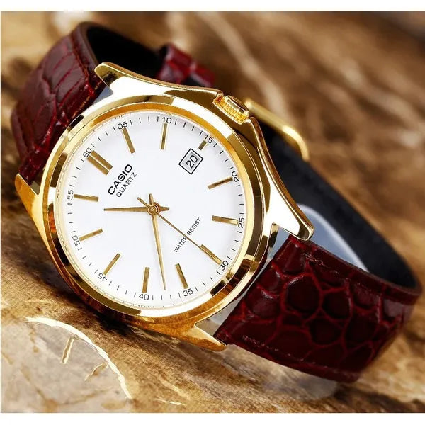 Casio MTP-1183Q-7ADF férfi karóra, arany tok, fehér számlap, barna bőr, 38 mm