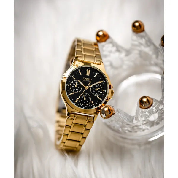 Casio LTP-V300G-1AUDF női karóra, arany nemesacél, fekete számlap, 33 mm, WR30