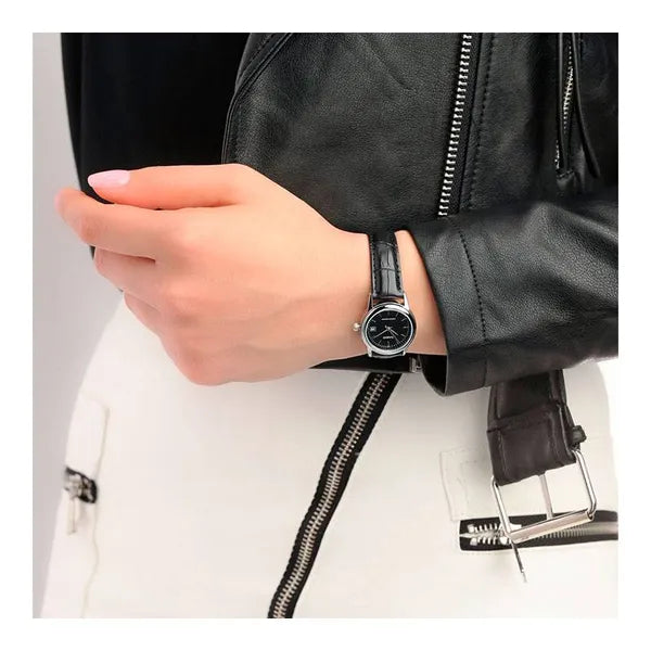 Casio LTP-V002L-1AUDF női karóra, 25 mm, fekete számlap, bőr szíj, dátum, WR30