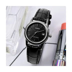 Casio LTP-V002L-1AUDF női karóra, 25 mm, fekete számlap, bőr szíj, dátum, WR30