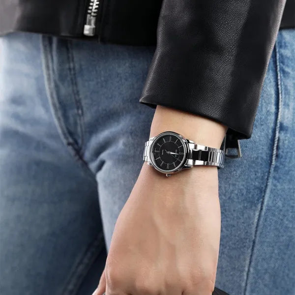 Casio LTP-1303D-1AVDF női karóra, 30 mm, acél szíj, fekete számlap, WR50