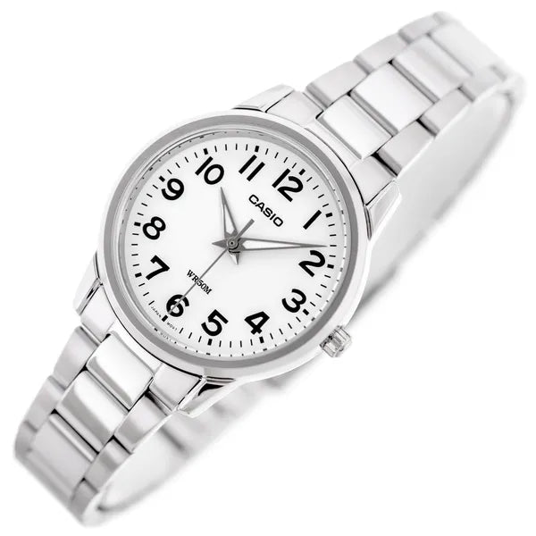 Casio LTP-1303D-7BVDF női karóra, 30 mm, rozsdamentes acél szíj, fehér számlap, WR50