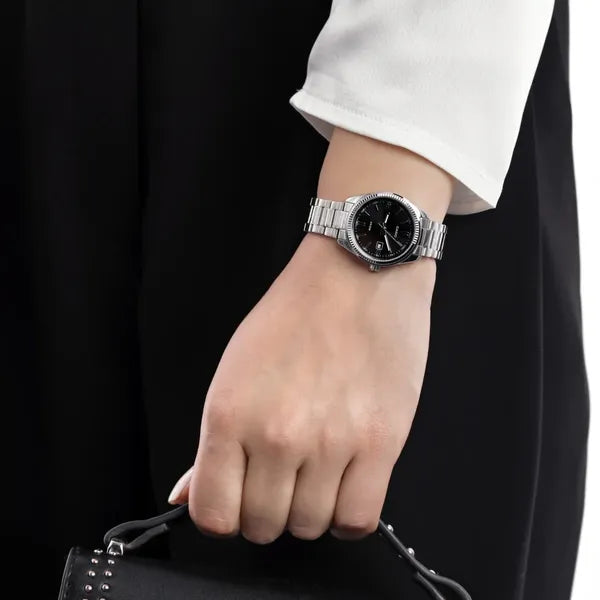 Casio LTP-1302D-1A1 női karóra, acél szíj, fekete számlap, dátum, WR30