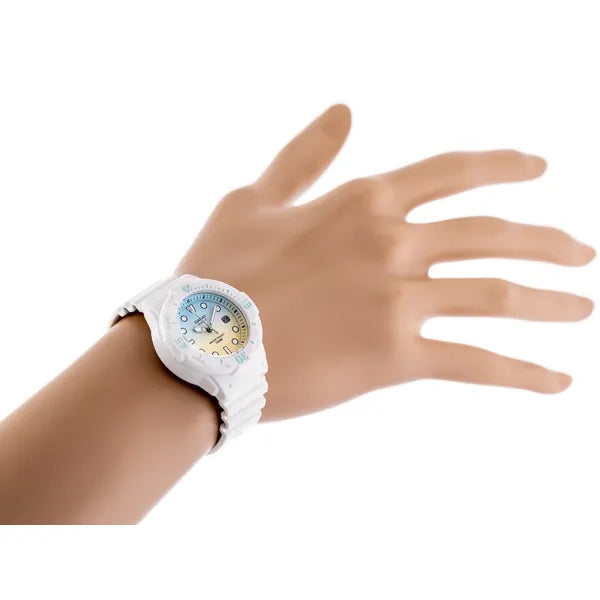 Casio LRW-200H-2E2VDR női karóra, 33 mm, WR100, fehér gyantaszíj, kék számlap