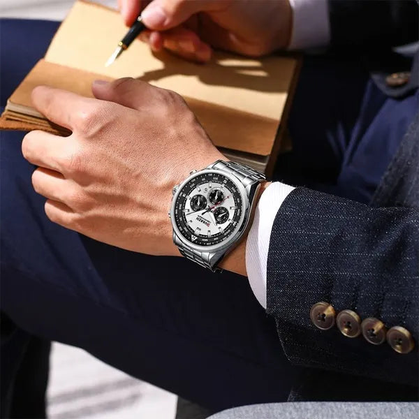 Curren 8399 férfi kronográf kvarc karóra, acél szíj, 42 mm, ezüst, WR30, doboz