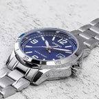 Casio MTP-V004D-2B férfi karóra, acél szíj, kék számlap, dátum, WR30, kvarc
