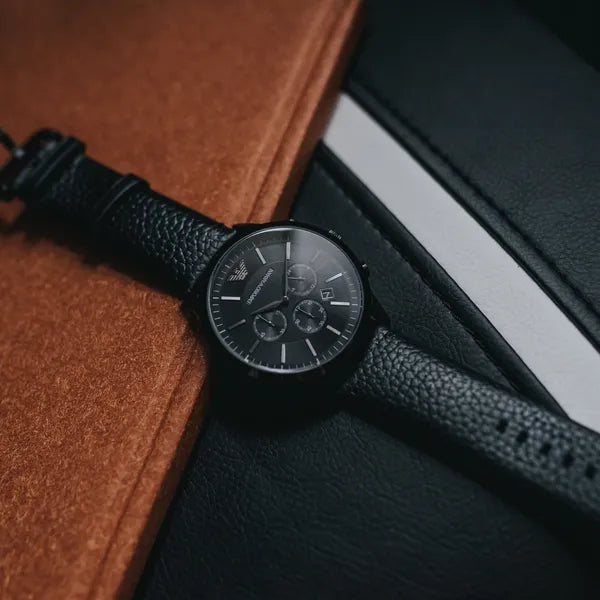 Emporio Armani férfi karóra Renato AR2461, fekete bőr, kronográf, WR50