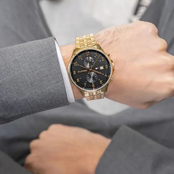 Tommy Hilfiger férfi karóra 1791708 WEST, arany acél, fekete számlap, WR50