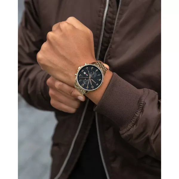 Tommy Hilfiger férfi karóra 1791708 WEST, arany acél, fekete számlap, WR50