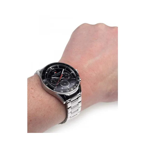Tommy Hilfiger LUKE 1791104 férfi karóra, acél szíj, fekete számlap, WR50, dátum