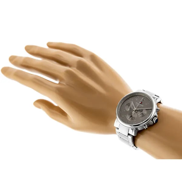 Tommy Hilfiger férfi karóra 1710382, ezüst számlap, acél, WR50, doboz