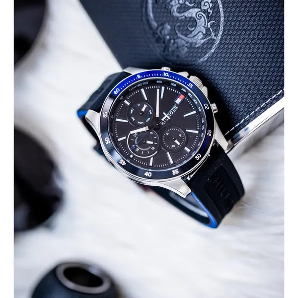 Tommy Hilfiger férfi karóra 1791724, kvarc, 46 mm, gumi szíj, WR50