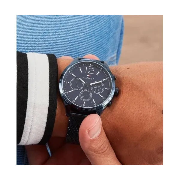 Tommy Hilfiger Gavin férfi karóra 44 mm, kék acél, WR50