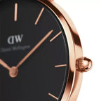 Daniel Wellington női óra Classic Petite 32 mm, fekete/rózsaarany, bőrszíj