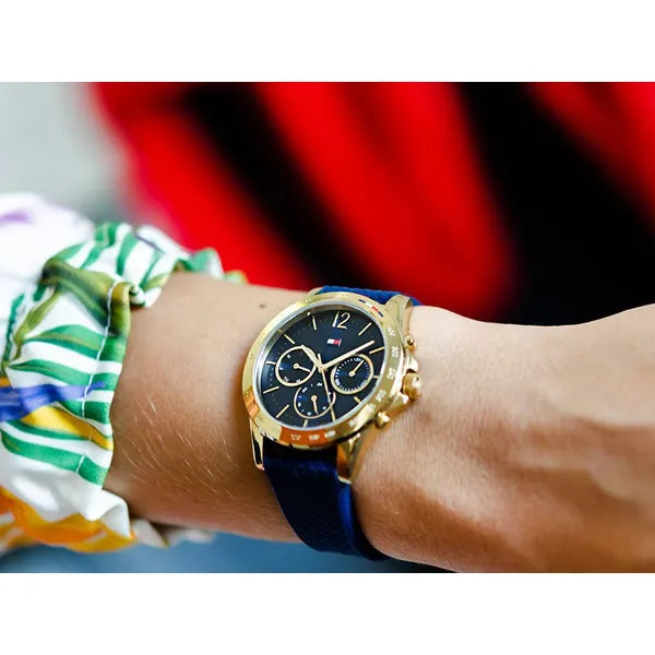 Tommy Hilfiger Haven 1782198 női karóra, 40 mm, arany tok, kék szilikon szíj