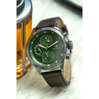 Tommy Hilfiger 1791809 férfi karóra, zöld számlap, barna bőrszíj, 46 mm, 5 ATM