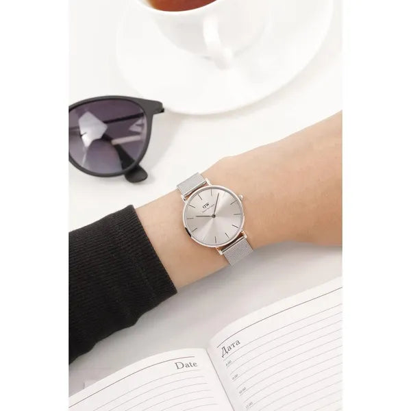 Daniel Wellington Petite Unitone női karóra, 32 mm, ezüst, fehér számlap, kvarc