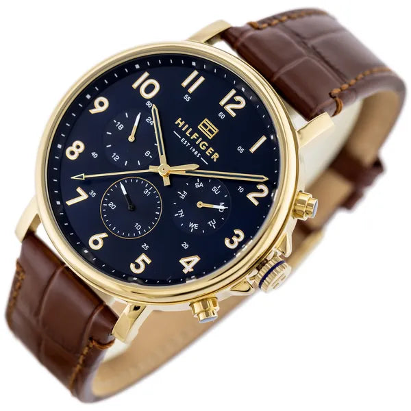 Tommy Hilfiger Daniel 1710380 férfi óra, arany tok, barna bőr, kék számlap