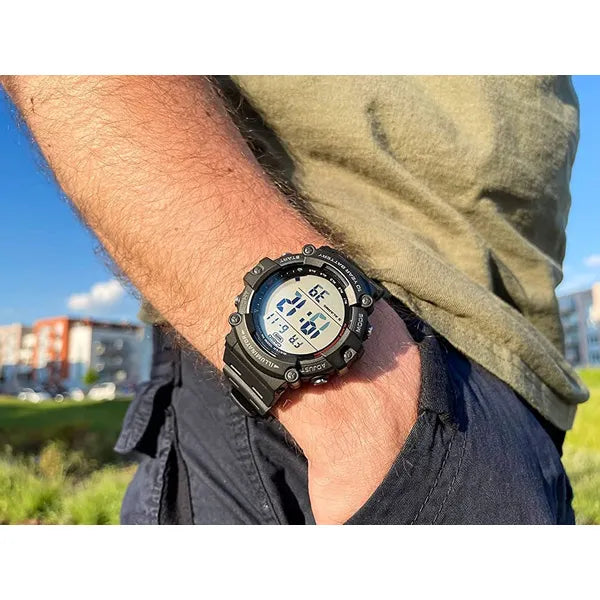 Casio AE-1500WHX-1A férfi digitális karóra, WR100, fekete, dobozzal