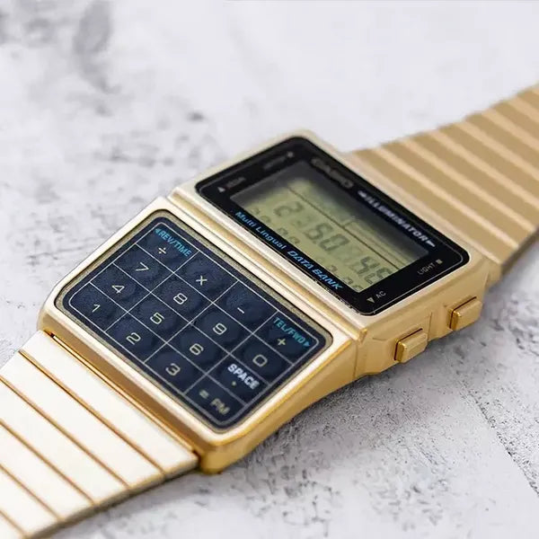 Casio DBC-611G-1 Vintage Databank arany férfi digitális karóra, kalkulátor, WR30
