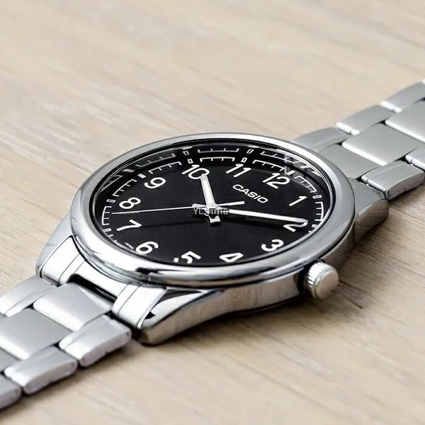 Casio MTP-V005D-1B4 férfi karóra, acél tok és szíj, fekete számlap, 40 mm