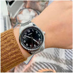 Casio MTP-V005D-1B4 férfi karóra, acél tok és szíj, fekete számlap, 40 mm