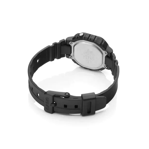 Casio LA-20WH-1AEF gyerek digitális karóra, fekete, WR30, díszdobozzal