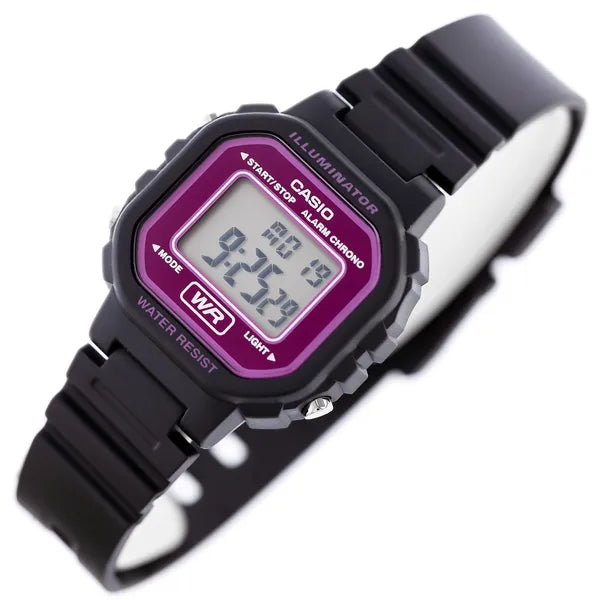 Casio LA-20WH-4ADF gyerek digitális karóra, fekete szíj, rózsaszín kijelző WR30