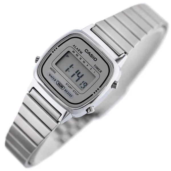 Casio Vintage női karóra LA670WA-7D, ezüst, rozsdamentes acél szíj + díszdoboz