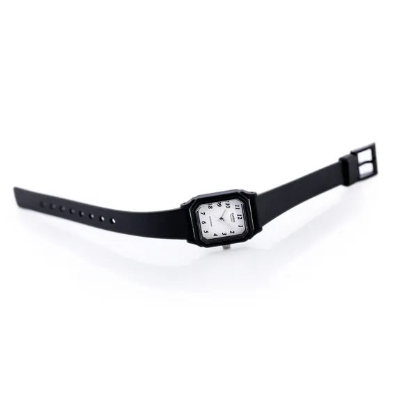 Casio LQ-142-7B női karóra, fekete műanyag szíj, fehér számlap, WR30