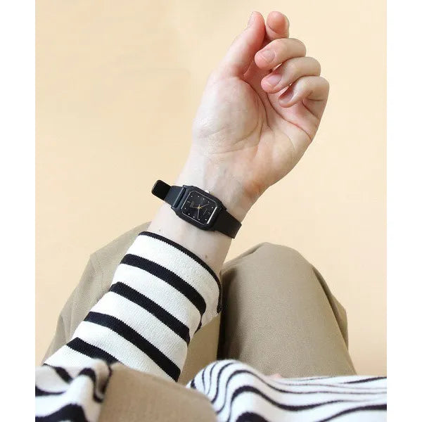 Casio LQ-142E-1A női kvarc karóra, fekete, 23 mm, WR30, díszdobozzal