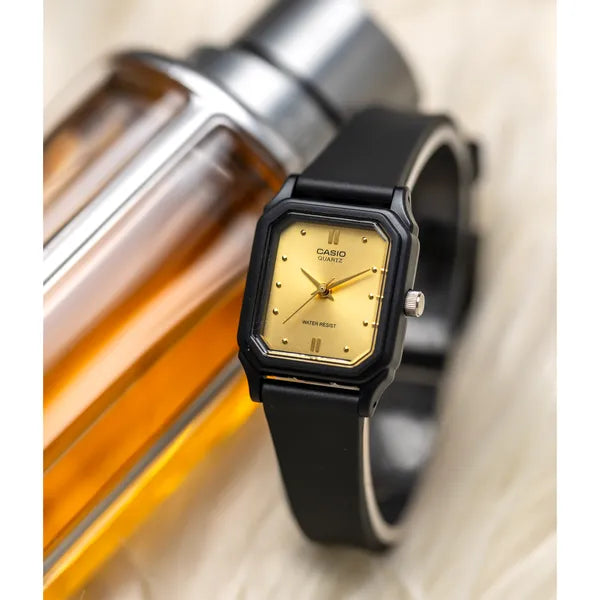 Casio LQ-142E-9A női karóra – fekete műanyag szíj, arany számlap, WR30